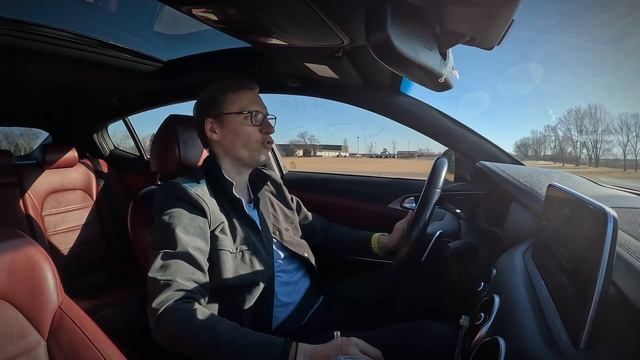 KIA Stinger - Обзор Самой Дорогой KIA! Убийца BMW ? смотреть онлайн