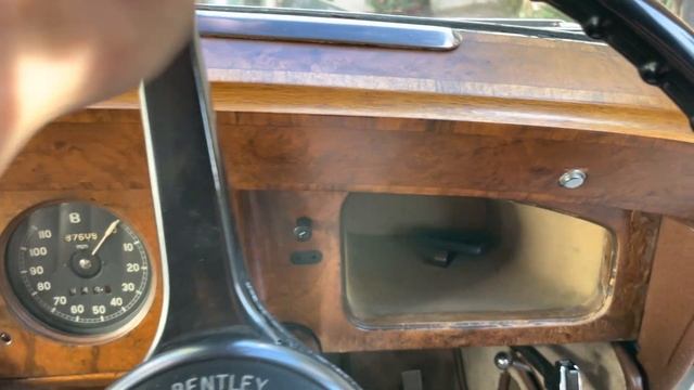 1953 Bentley Type R смотреть онлайн