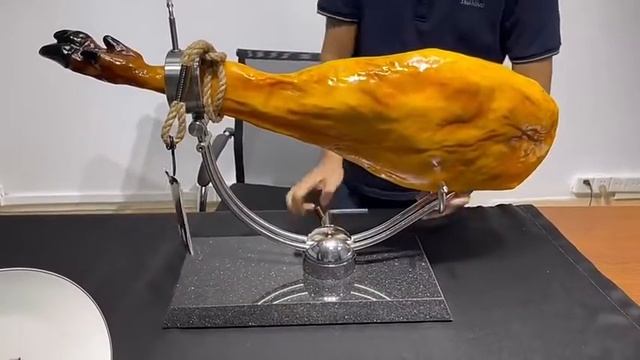 Orginal Ham Holder for Spanish Hams and Italian Prosciutto смотреть онлайн