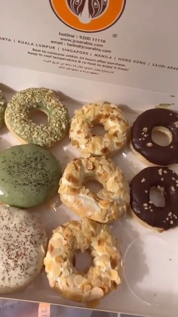 What's Your Mood Handcrafted Donuts, Sourced Arabica Coffee and Crave Inducing Treats Worth Happ смотреть онлайн