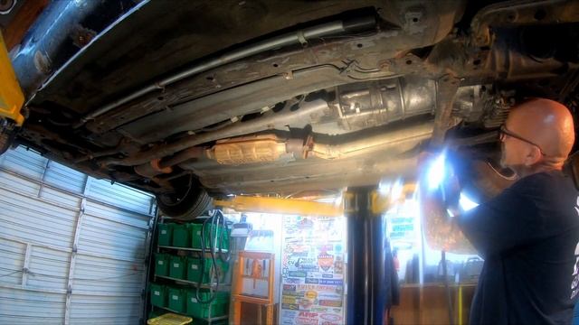 The Schatzi Project - Ep6 - 1965 Mercedes W110 190c Engine Swap Part 3 смотреть онлайн