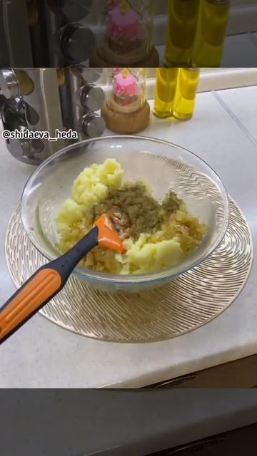 Самые Вкусные пирожки с картошкой 🤤Раз два и их уже нету ! Домашние мега вкусные пирожки ! смотреть онлайн