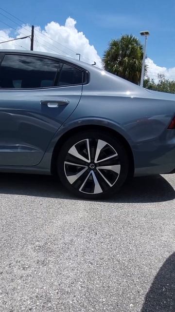 With 2024 models now in stock, you must check out our incredible deals on our CPO 2023 inventory. смотреть онлайн