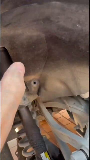 Специально предусмотренная течь амортизаторов от производителей смотреть онлайн