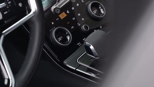 2021 Range Rover Velar P400e Design Preview смотреть онлайн
