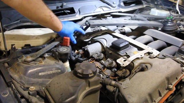 2006 BMW 3 Series no power lots of engine codes with DME Checksum error not what i expected. смотреть онлайн