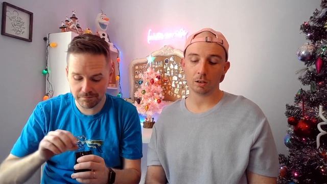 Loungefly Disney Pet Locket Tag Blind Box Pins | BoxLunch Holiday Unboxing Haul | VLOGMAS Day 17 смотреть онлайн