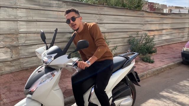 Test ride Sh 300i smart honda : شرحت كولشي على موطور لكبير و صغير 😍 смотреть онлайн