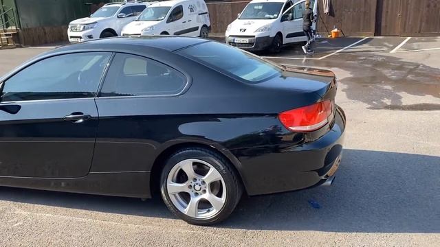 BMW 320i Coupe 2010 смотреть онлайн