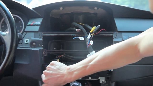 XTRONS 14.9" Screen Upgrade Head Unit Installation - QLB4260CC on BMW 5 Series E60 E61 E62 E63 CCC смотреть онлайн