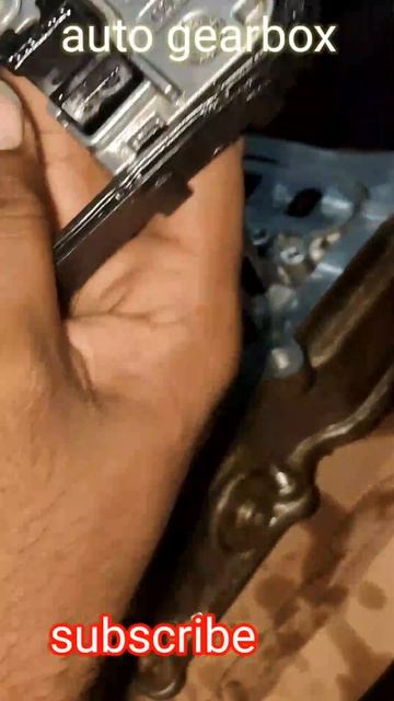 remove the automatic transmission Audi Q7. #youtube #viral #car #automobile #fkmotors смотреть онлайн