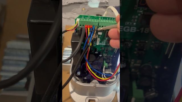 Привод для откатных ворот MERSIII C-600 с Wi-fi.