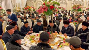 Песня "Хоп-хоп, дживани" на армянском языке в исполнении певцов Джони, Мадины и Мурата