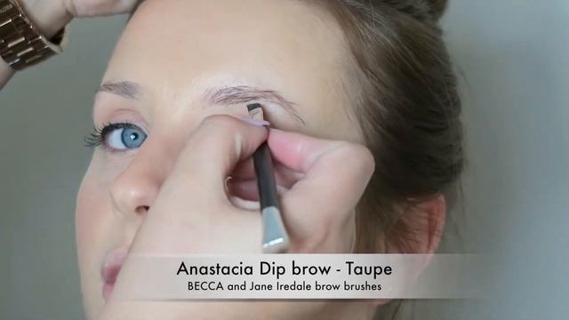 Charlotte Tilbury date night look... смотреть онлайн