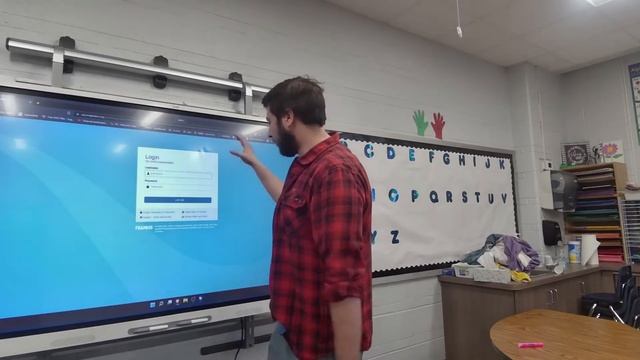 Getting started with the SMART mirror app for SMARTboard Interactive panel SMART MX75 Review смотреть онлайн