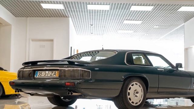 1992 Jaguar XJR-S смотреть онлайн