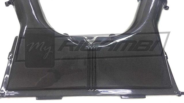 Carbon Fiber Airbox Cover for Ferrari 488 GTB and Spider смотреть онлайн