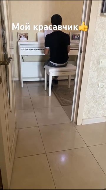 Алекс Хачатрян смотреть онлайн