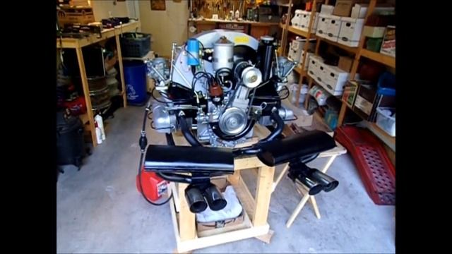 Porsche 356C engine start up on test stand смотреть онлайн