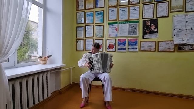 Башкирская мелодия "Махисарвар" обр. М. Гумерова. Играет Попова Анастасия (баян) с. Субханкулово