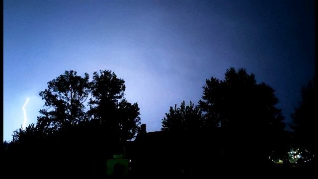 Е  Евтушенко  Любимая, спи #стихиолюбви #поэты20века