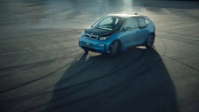 BMW i3 Заряжен эмоциями. Пончики смотреть онлайн