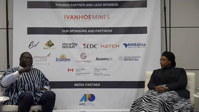 Dr. Patricia Makhesha and Dr. Sebastian Spio-Garbrah in conversation at Africa Accelerating 2021 смотреть онлайн