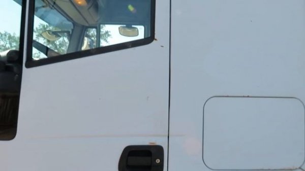 IVECO EUROCARGO 120E25*E 5*5,8 L*Pritsche 8,1 m