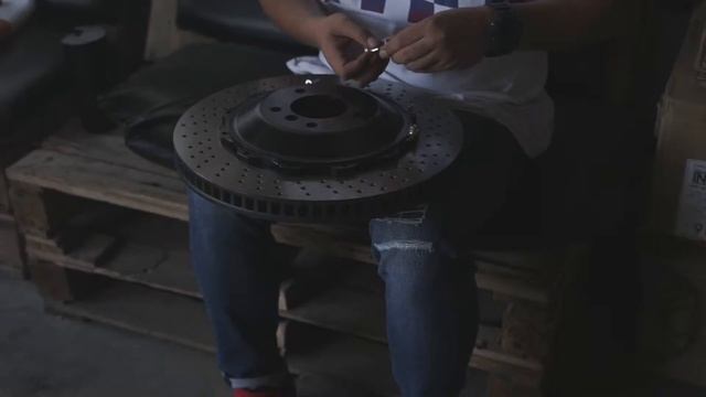 THE REAL “BREMBO” caliper pistons titanium!! masangnya 1 jam beres!! смотреть онлайн