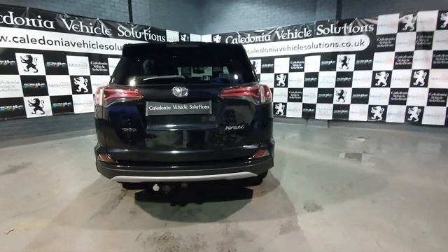 2016 16 Toyota RAV-4 смотреть онлайн