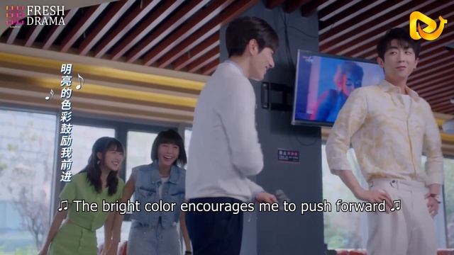 總裁嬌妻太會撩，總裁難耐竟和她在廚房上演恩愛戲碼，旁邊的奶奶看呆了！#霸总 #承欢记 #吻戏 #短剧 #爽剧 смотреть онлайн