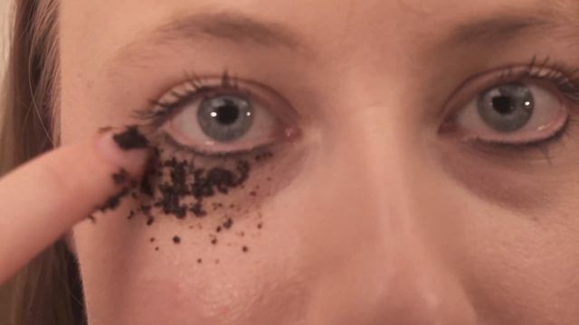 Smear THIS under your EYES and you WILL BE AMAZED 💥 (surprisingly) 🤯 смотреть онлайн