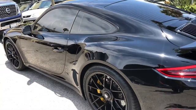 2017 Porsche 911 Turbo S смотреть онлайн