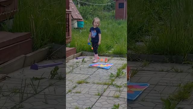Любочка пытается запустить воздушного змея смотреть онлайн