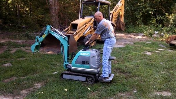 Kobelco mini micro Excavator SS1