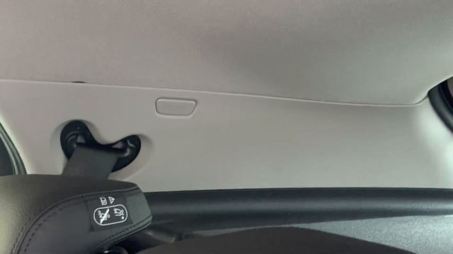 《台南馮迪索》2018年09月出廠 2019年式 BMW X2 僅跑兩萬九 原版件 原廠保養 里程保證 смотреть онлайн