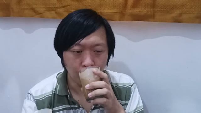 Review Luwak White Koffie Mocca Rose (Harga Rp2.000 di warung) смотреть онлайн