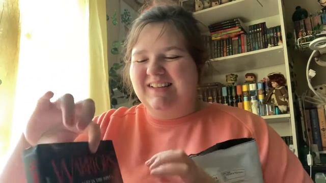 I have the complete Warrior cats collection + more смотреть онлайн