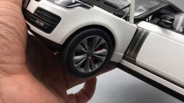 Land Rover Range Rover 4th Generation L405 Facelift(2017) LCD Models 1:18 diecast Model Car смотреть онлайн