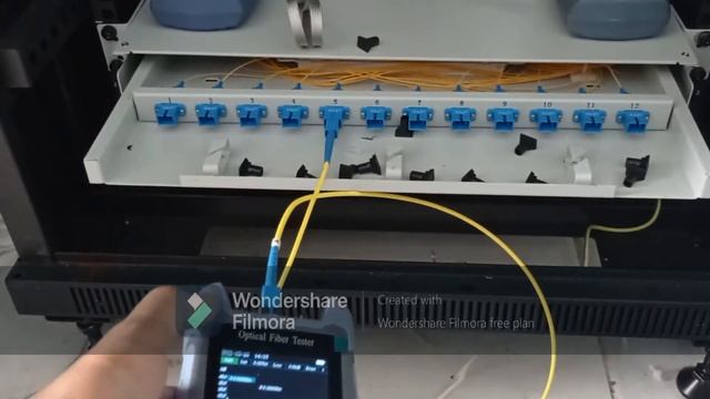 Tes Jalur Fiber Optik Menggunakan OTDR JW3302S