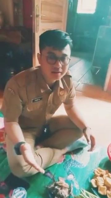 Tim Jaguar Desa Jayagiri - MUKBAAANG AYAM KAMPUNG смотреть онлайн