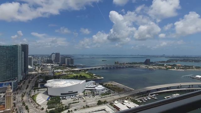 244 Biscayne Blvd Penthouse 4904 - For Sale смотреть онлайн