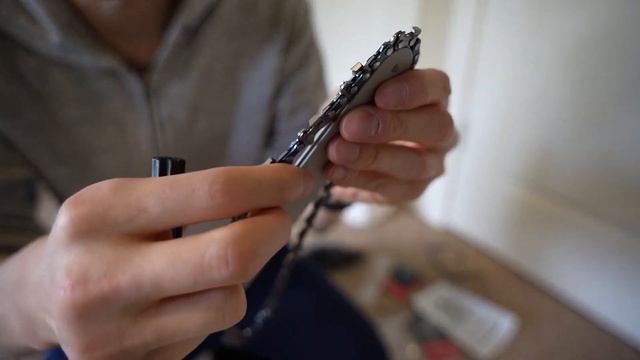 Assembly & Review of Mini Cordless Electric Chainsaw смотреть онлайн