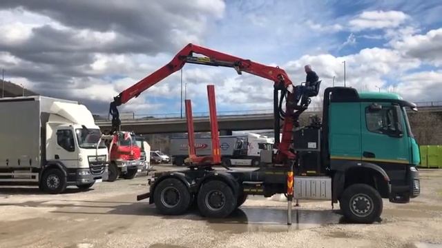 MERCEDES-BENZ - Arocs 3348 6x6 - preprava dreva смотреть онлайн