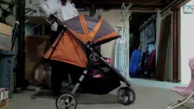 2011 Baby Jogger City Mini Demo смотреть онлайн
