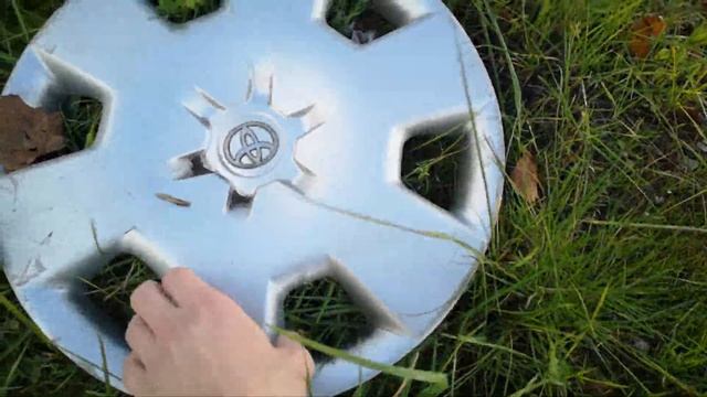Toyota Corolla hubcap смотреть онлайн