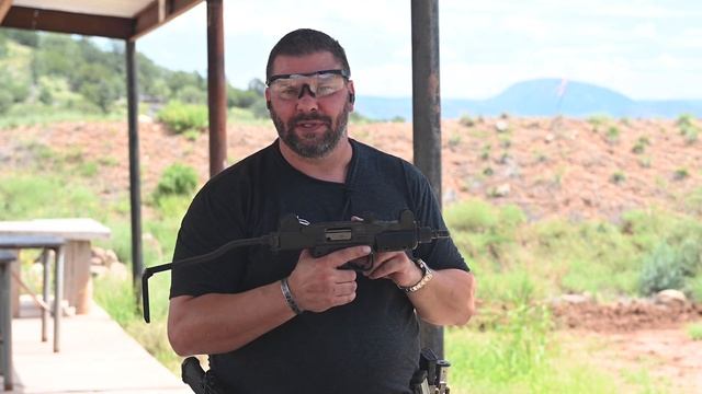 Mini UZI Full Auto смотреть онлайн