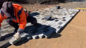 Укладка брусчатки на сухую смесь