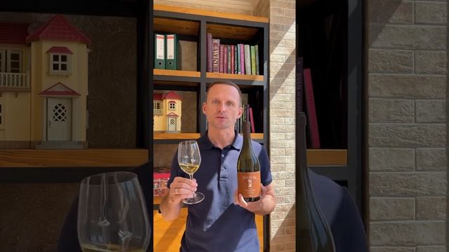 Дегустация вина 2017 Estate Chardonnay, Clos du Val, Carneros/Napa Valley, California, USA смотреть онлайн