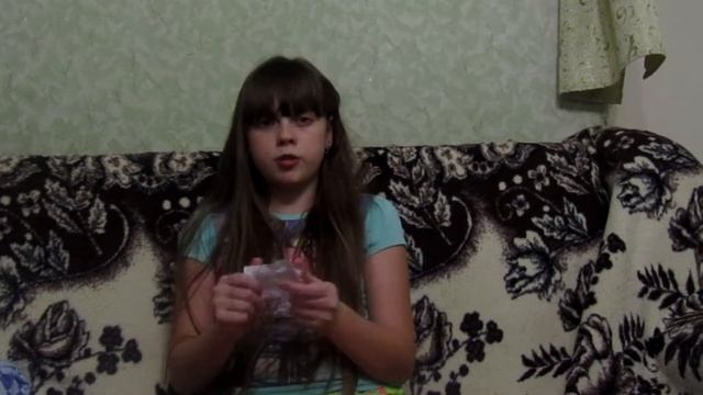 Карина показала лицо! Лазаем по стенам. смотреть онлайн